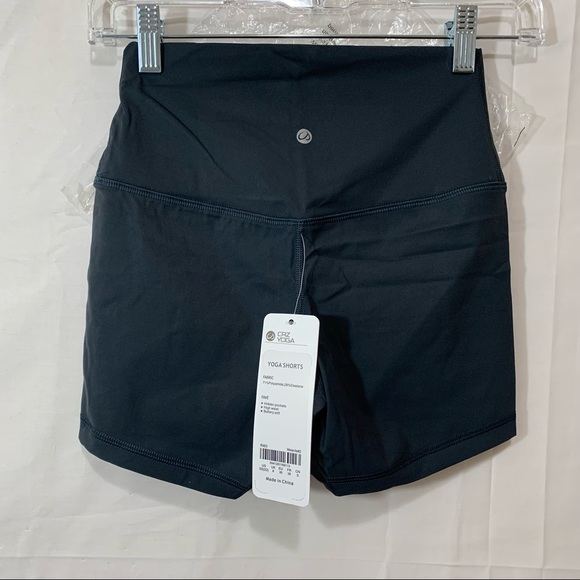 CRZ YOGA Nakedfeel Shorts 4'' Yoga Shorts Size XS(0/2) in Melanite - Picture 6 of 9